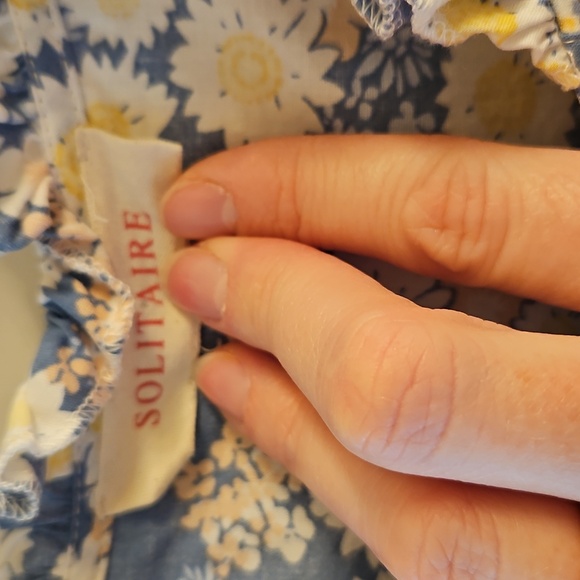 Solitaire Blue, White Boho Mixed Floral Puff Sleeve Top, M, Cottagecore, Peasant - Picture 3 of 11